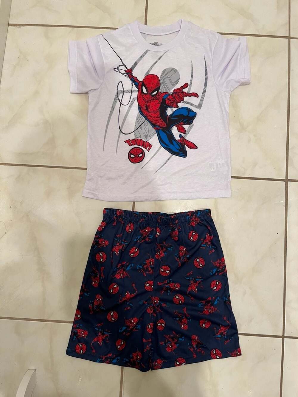 Marvel Spider-Man Boys Graphic T-Shirt and Shorts 2-Piece Pajama Set